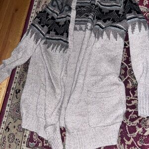 American Eagle Outfitters Gray and Black Cardigan